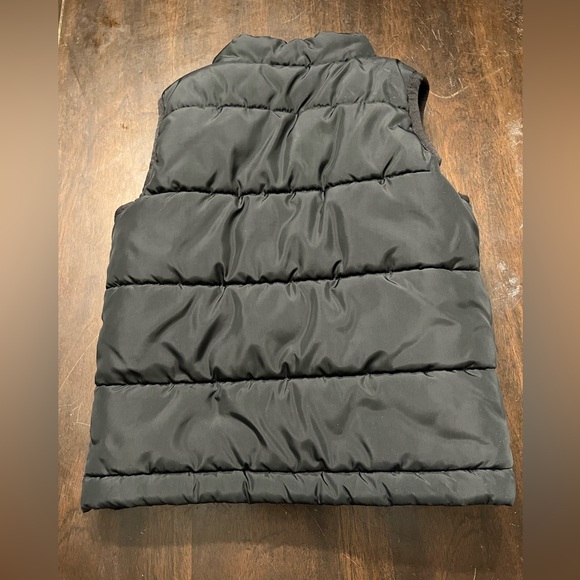Nike Black Puffer Vest - Picture 3 of 3